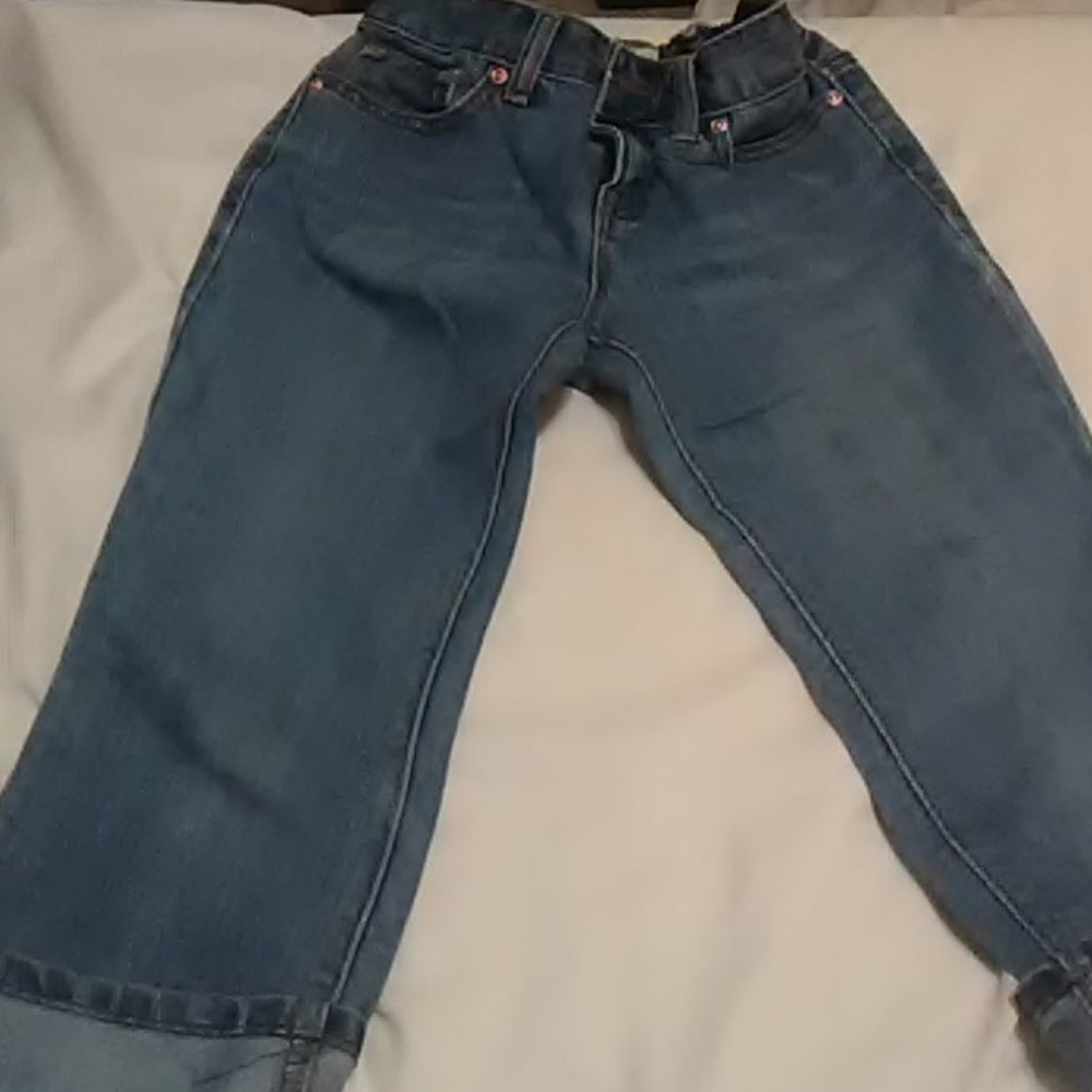 Capris